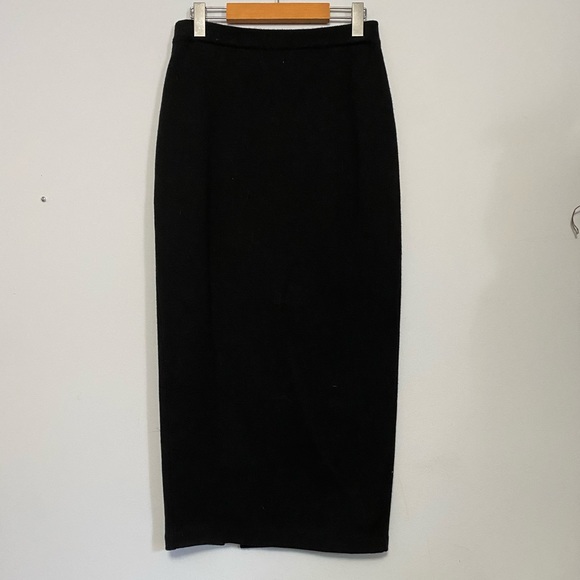Vintage 1990s high waisted black knit skirt - Picture 2 of 4